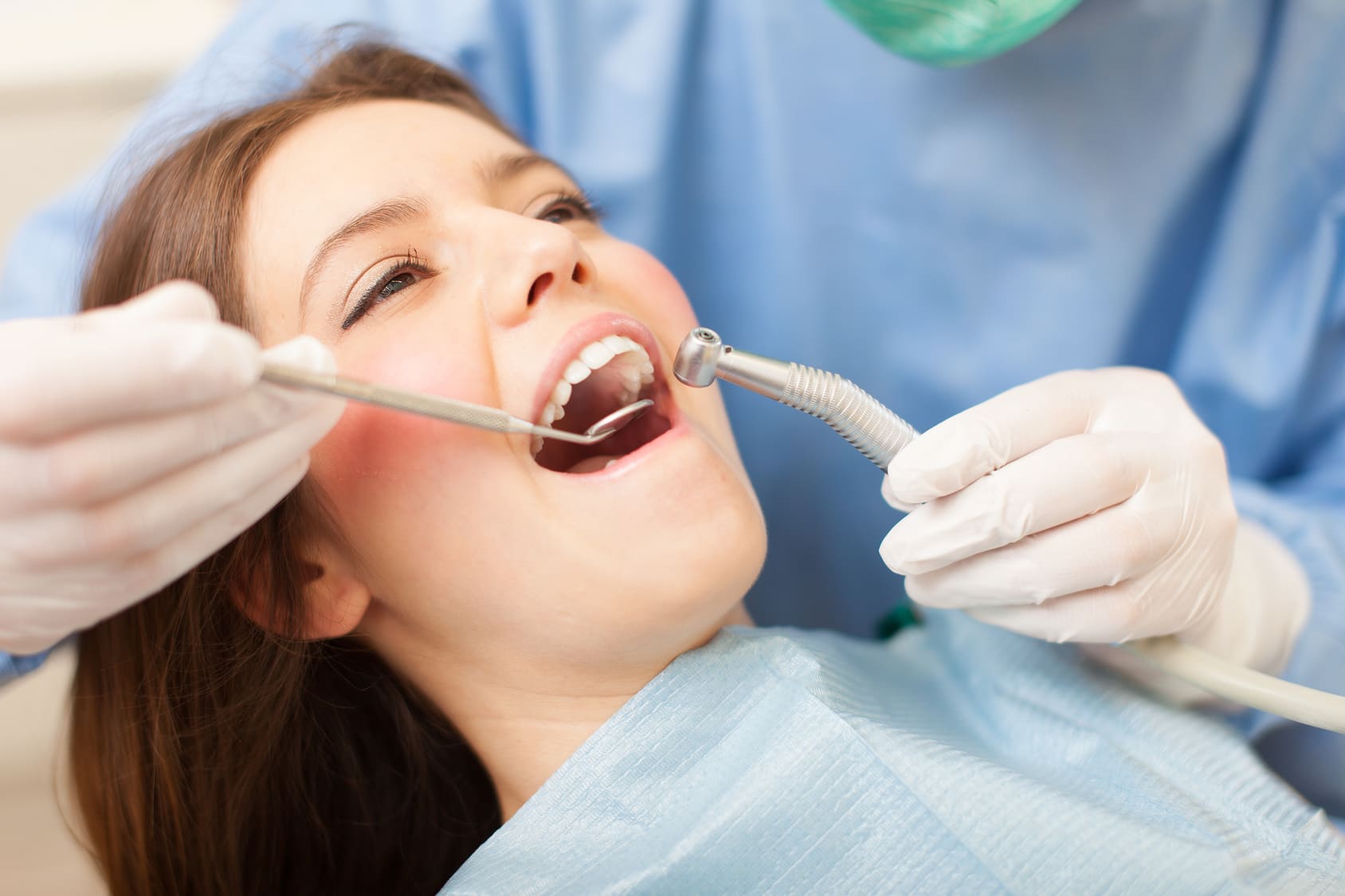 Szczotkowanie zębów a wizyta w nowoczesnej klinice ortodonta Mokotów . Na co zwrócić szczególną uwagę?